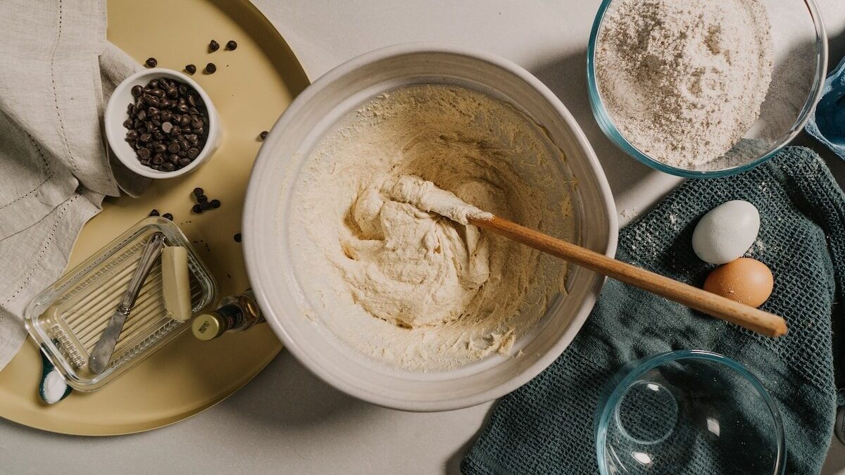 white ceramic bowl with brown powder